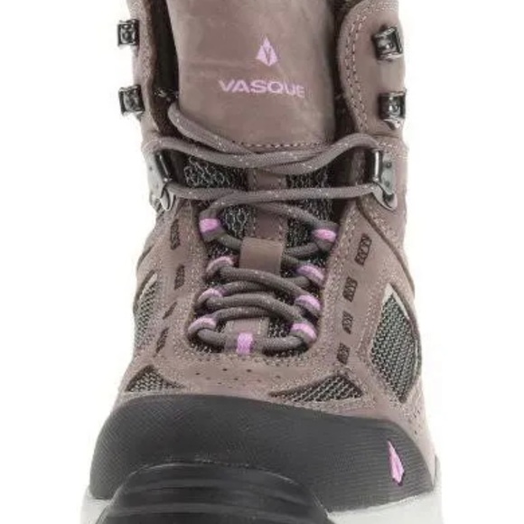 Vasque Breeze 2.0 GTX hiking boots size 7w WITH ORIGINAL BOX - Picture 11 of 12